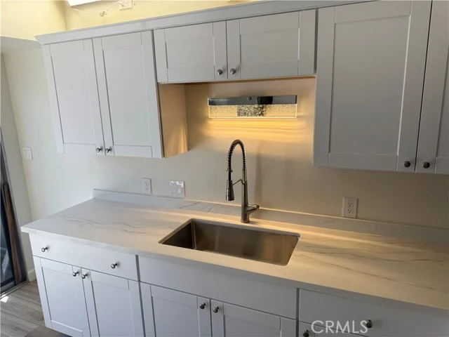 4040 Grand View #44, Los Angeles