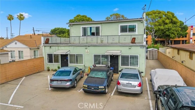 1722 N Wilmington photo 1
