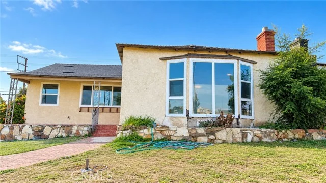 8721 Crenshaw Boulevard, Inglewood