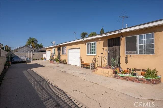 1405 Lagoon Avenue photo 1