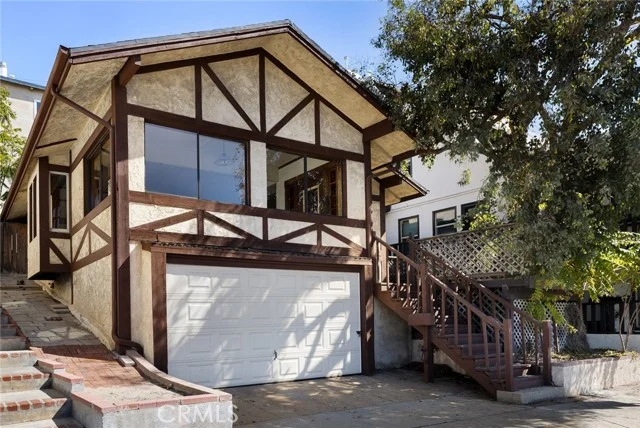 1920 Hermosa Avenue photo 3