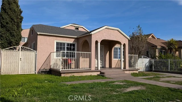 3854 Arlington Avenue, Los Angeles