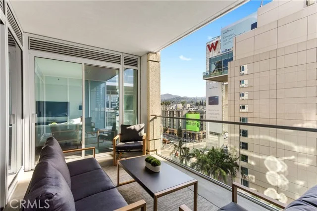 6250 Hollywood Blvd 8D, Los Angeles