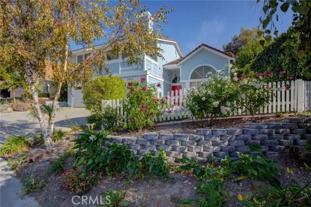 3230 Bordero Lane photo 1