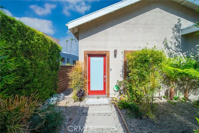 1036 N Avenue 50, Los Angeles