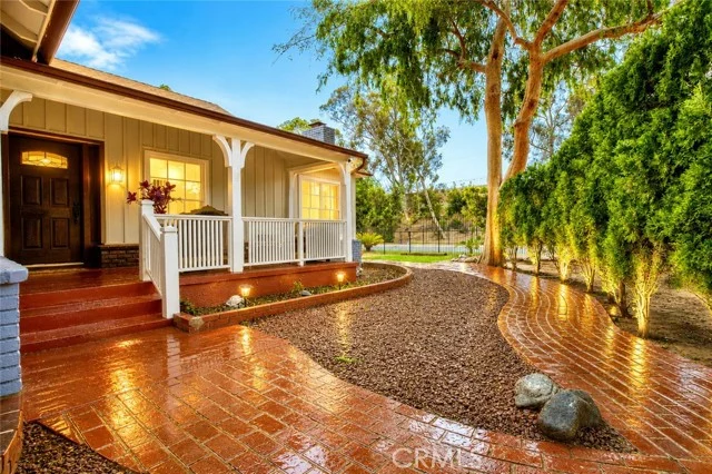 15556 Valerio, Van Nuys