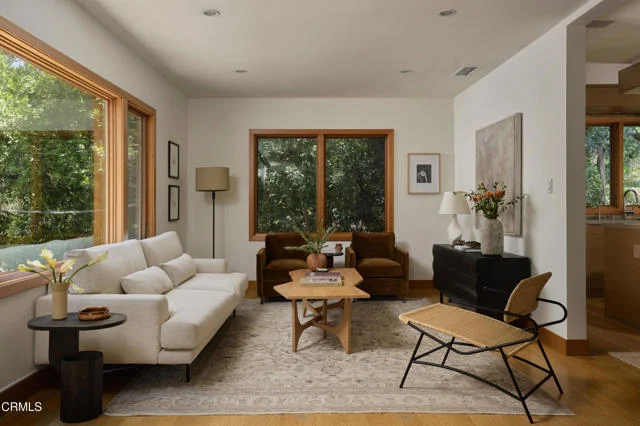 9616 Highland Gorge Drive, Beverly Hills