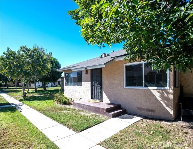 443 E 234th Walk, Carson