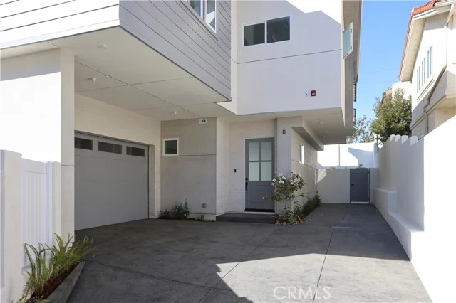 2019 Huntington Lane #B, Redondo Beach