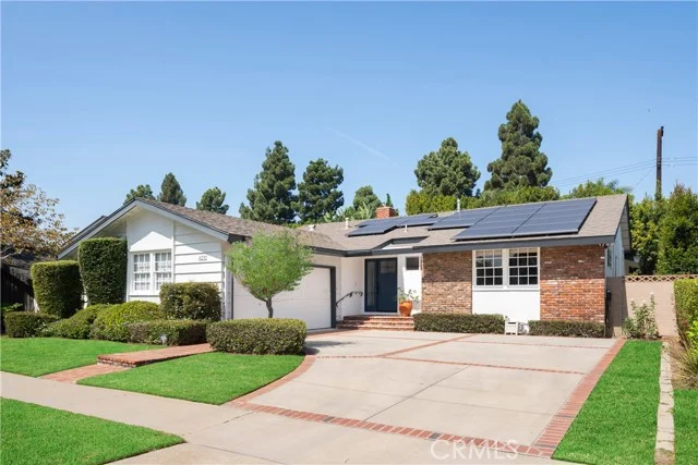 6231 E 6th, Long Beach