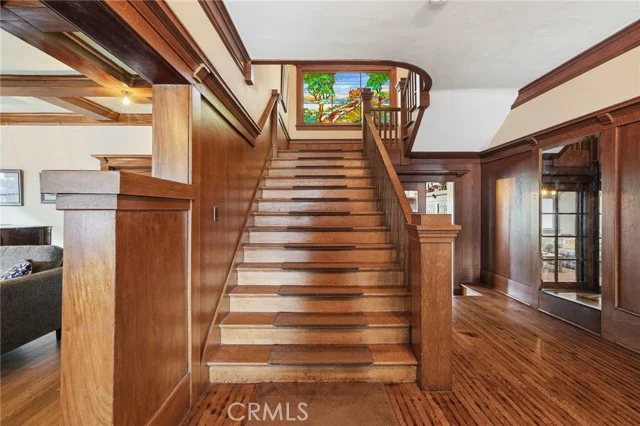 1415 S Manhattan Place, Los Angeles