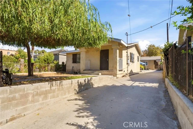 652 W 87th, Los Angeles