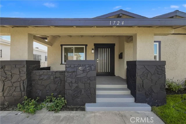 1724 W 43rd Street photo 4