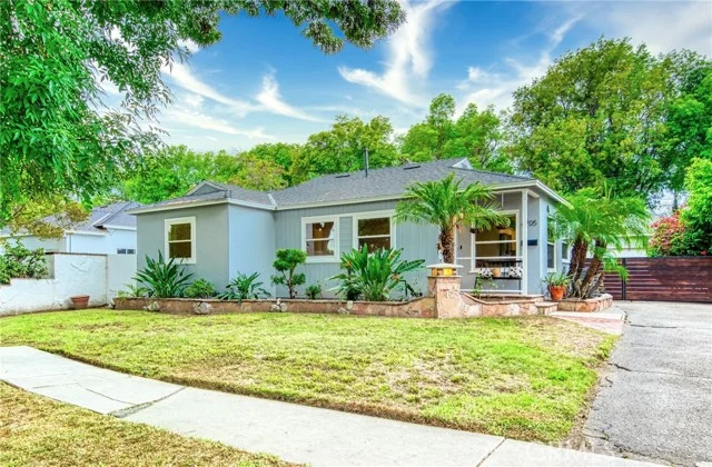 6705 Rubio Avenue photo 1