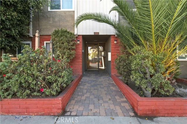 725 Coronado Ave #112, Long Beach