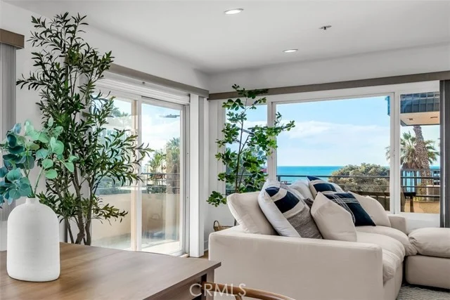 230 S Catalina Avenue #214, Redondo Beach