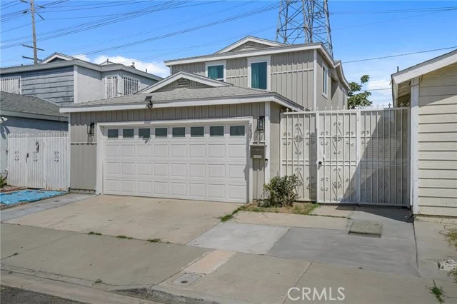 237 Orleans, Long Beach