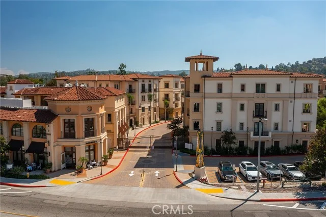 23500 Park Sorrento #H22, Calabasas