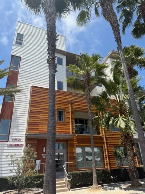 12460 Osprey Lane #2, Playa Vista