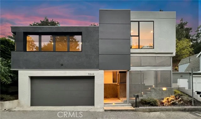 9844 Wanda Park, Beverly Hills