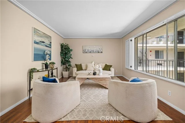2772 E 2nd Street #E2, Long Beach