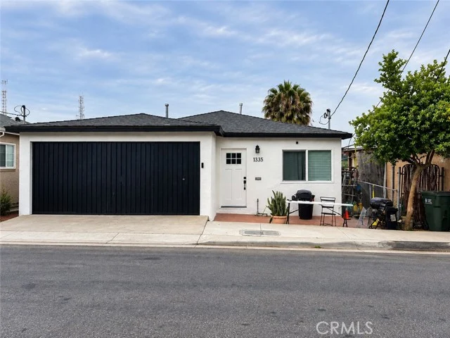 1335 Helen, Los Angeles