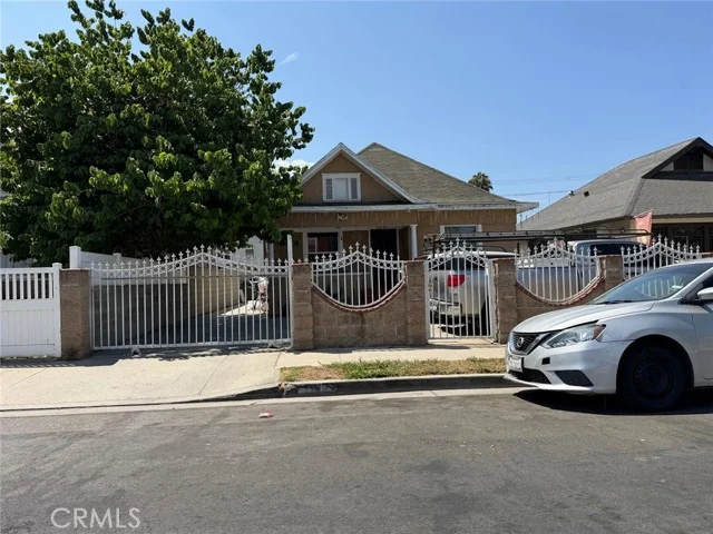 1182 Rolland Curtis Place, Los Angeles