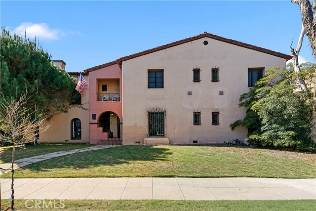 819 S Curson Avenue, Los Angeles