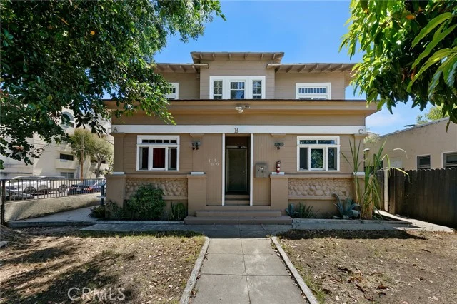 1636 N Stanton, Long Beach
