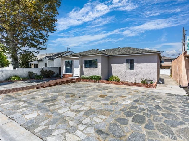 4307 Redondo Beach Boulevard, Lawndale