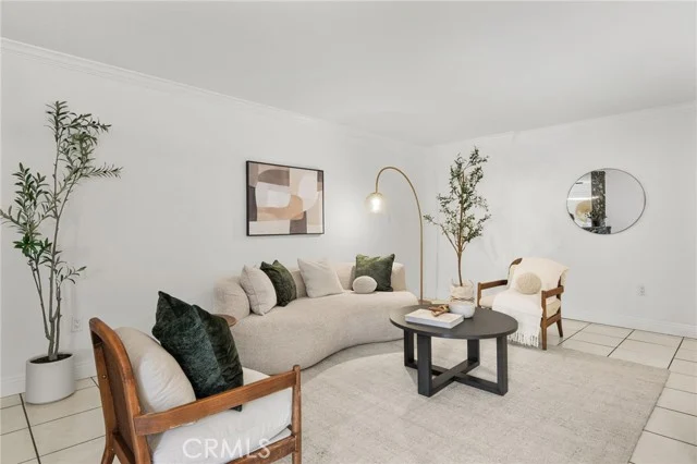 1515 S Beverly Drive #101 photo 5