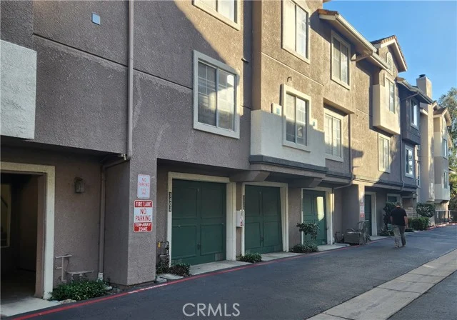 3402 Holly Grove, Westlake Village
