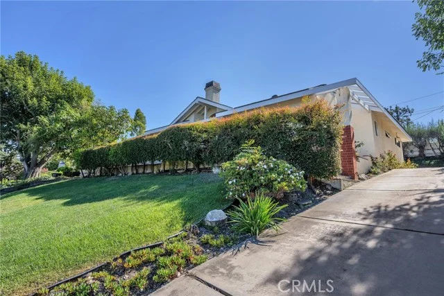 10 Palos Verdes Lane photo 2