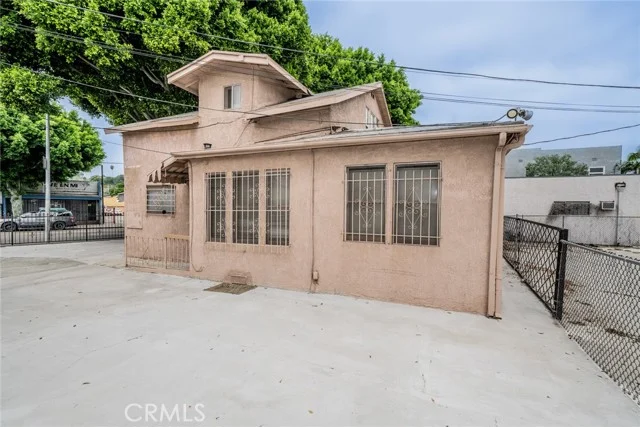 3340 N Eastern, Los Angeles