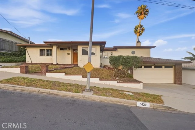1620 Morse Drive photo 1