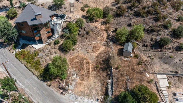 28923 Crags photo 1