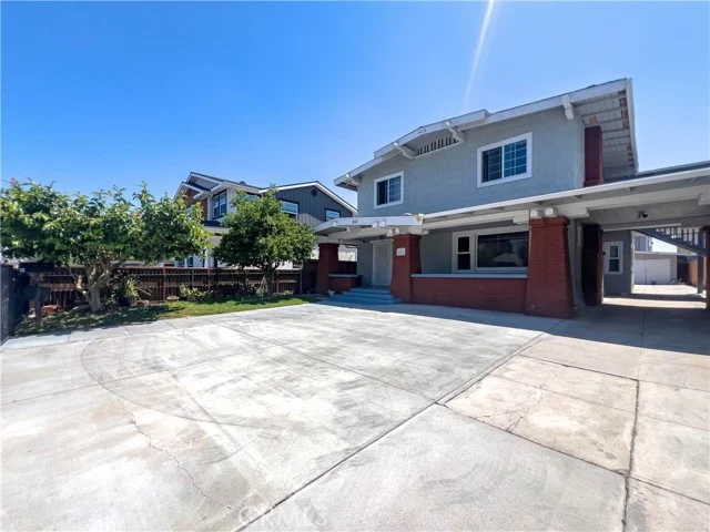 1522 5th Avenue photo 1