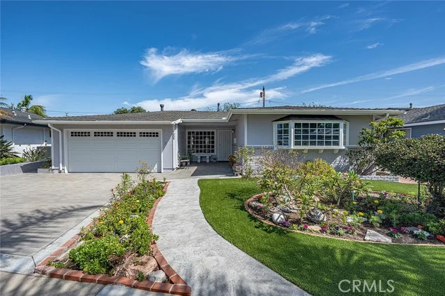 7009 E El Paseo photo 1