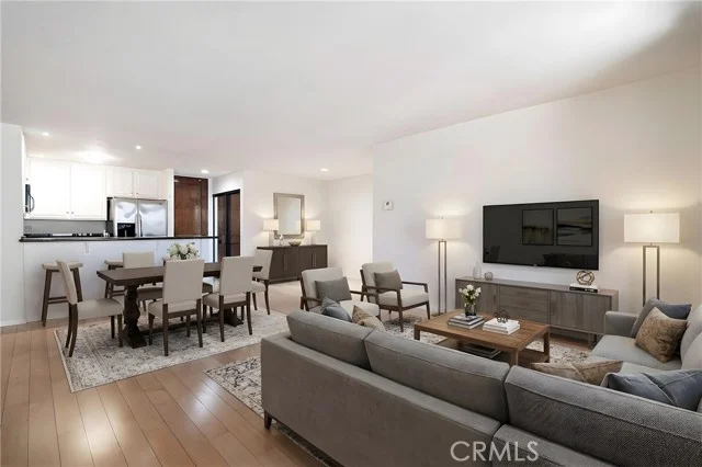 121 S Hope Street #333, Los Angeles