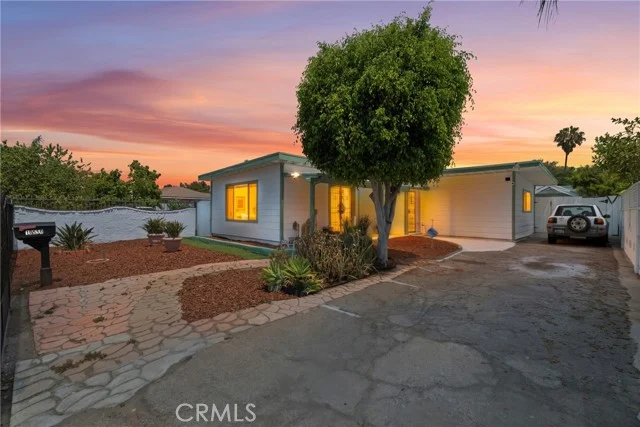 10550 Tamarack Avenue, Los Angeles