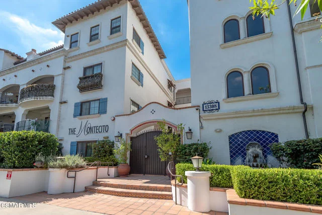 13308 Valleyheart Drive #404, Sherman Oaks