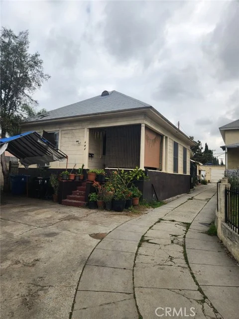 177 W Avenue 26 photo 1