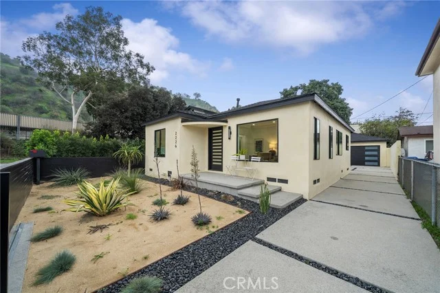 2229 Shoredale, Los Angeles