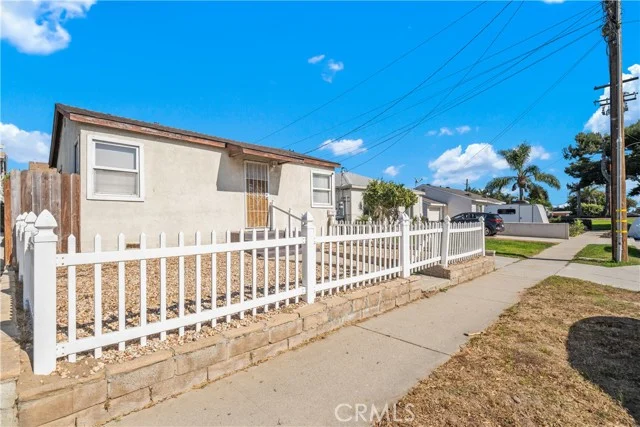 4711 W 165th Street, Lawndale