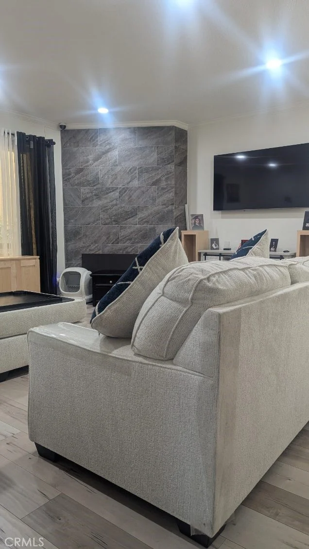 13214 Moorpark #108 photo 5