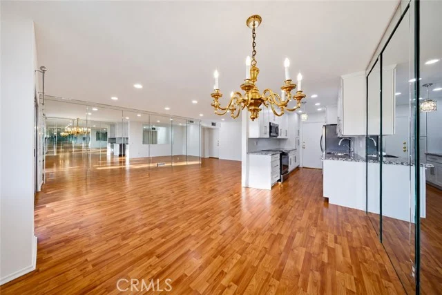 5400 Lindley Avenue #101 photo 3