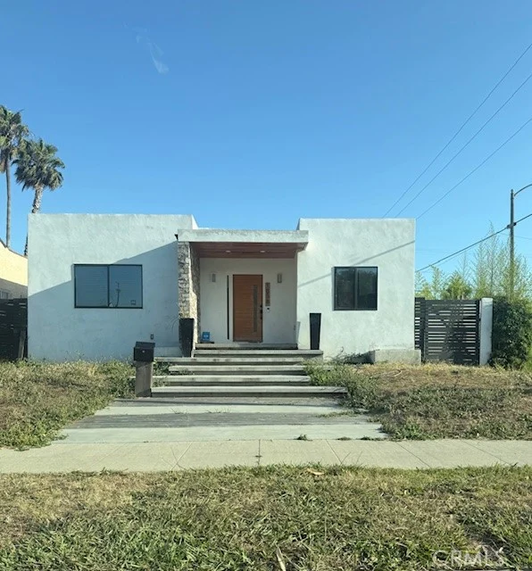 1858 W 78th photo 1
