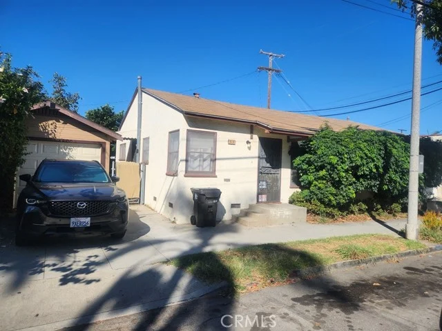 919 Hoffman, Long Beach