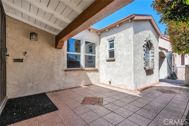 1617 W 80th Street photo 5