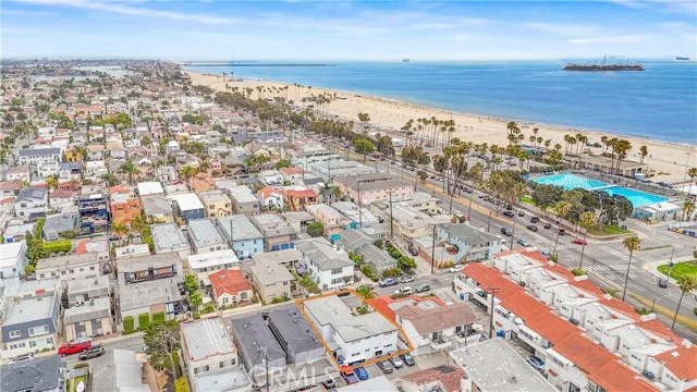 25 Bennett, Long Beach